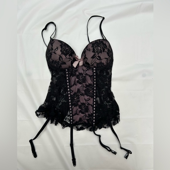 Black Lace Bodice Top - Picture 5 of 5